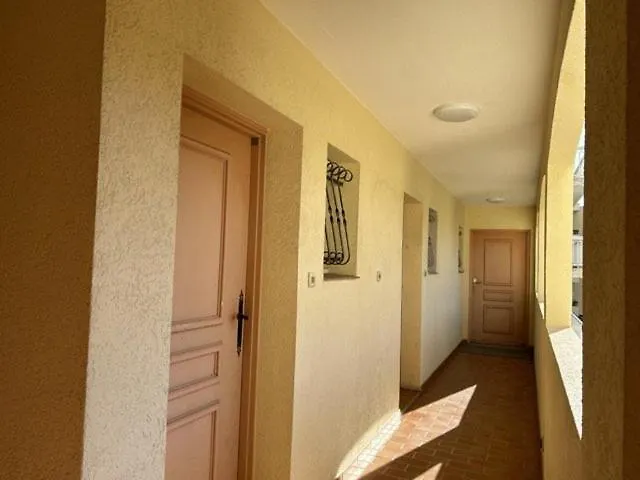 Sm060-301 Maxime - 2 Pieces - Jusqu'a 5 Couchages Apartmán Sainte-Maxime